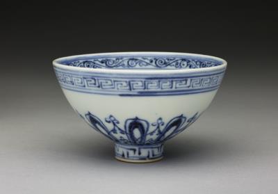 图片[2]-Bowl with geometric flowers decoration in underglaze blue, Ming dynasty, Yongle reign (1403-1424)-China Archive